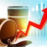 खाड़ी क्षेत्र में हमलों से कच्चे तेल की कीमतें 100 डॉलर पार, वैश्विक बाजार को संभालने के लिए 40 करोड़ बैरल तेल जारी करेगा IEA